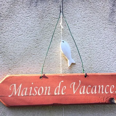 Holiday home Maison Chaleureuse Climatisee A Maubuisson, Proche