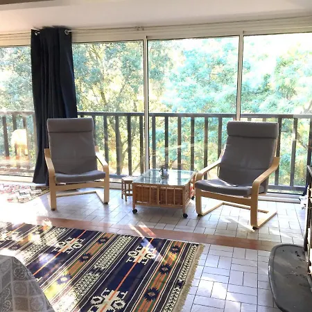 Maison Chaleureuse Climatisee A Maubuisson, Proche