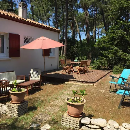 Holiday home Maison Chaleureuse Climatisee A Maubuisson, Proche *