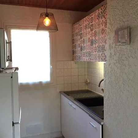 Maison Chaleureuse Climatisée à Maubuisson, Proche Casa vacanze *